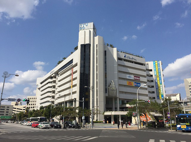①沖縄都市モノレール県庁前駅 パレットくもじ周辺 街頭サンプリング・街頭配布写真2
