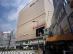 大阪難波駅2番口街頭サンプリング写真1