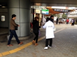 三宮駅西口マルイ街頭サンプリング写真2