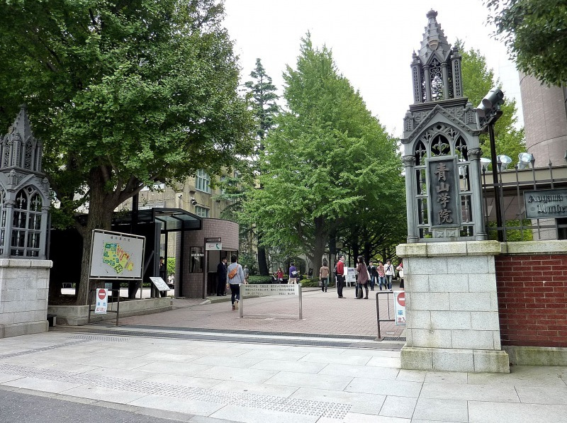 ②青山学院大学 青山キャンパス 東側 街頭サンプリング・街頭配布写真1